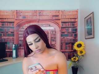 emeli-roushot webcam model stream image