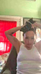 Whitesluttz_liz webcam model stream image