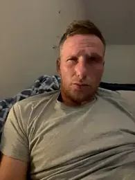 aaronmc311840 webcam model stream image