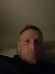 aaronmc311840 webcam model stream image