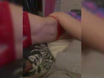 DiAlec webcam bongacams model stream image