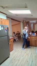 Cadiedoesit webcam model stream image