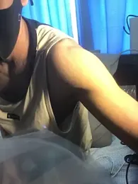 pandesal_aki webcam model stream image