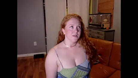 Scarlettredff webcam model stream image