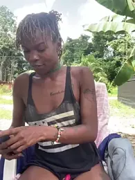 self-sufficientplay webcam model stream image