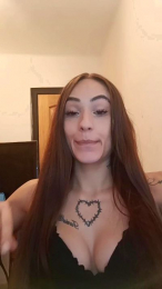 Luciavolvi6 webcam model stream image