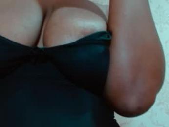 chocolatemilkebony webcam model stream image