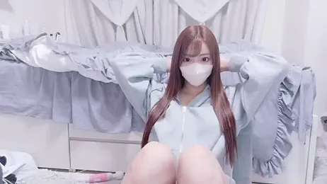 _chanMOMO_ webcam model stream image