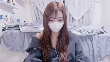 _chanMOMO_ webcam model stream image