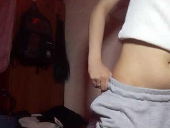 ArvillaHubright webcam model stream image