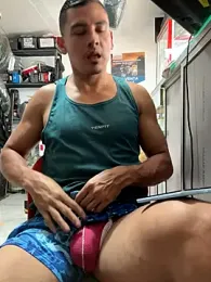 Paul22cm- webcam stripchat model stream image