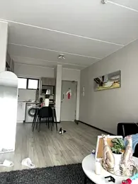 Go_Meg webcam model stream image