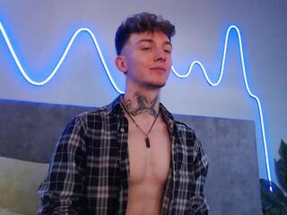 Marvin Irving webcam model stream image