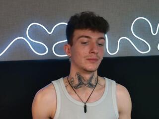 Marvin Irving webcam model stream image