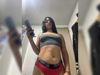 vanessaoffi webcam model stream image