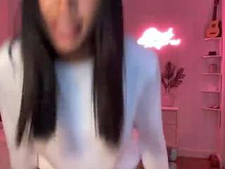 lunaraxo webcam model stream image