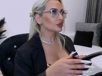 lovelyblondyx webcam model stream image