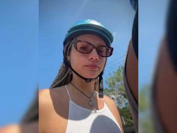 PsiXeya webcam model stream image