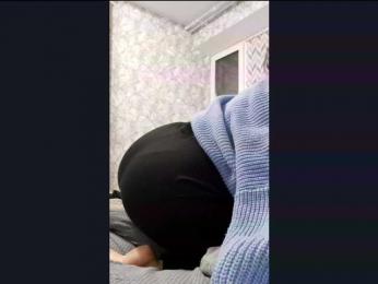 LiaNickolas webcam model stream image