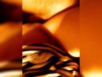 loveorbit webcam model stream image