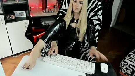 EvelynLexy webcam stripchat model stream image