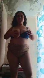 Sarafemmur webcam model stream image