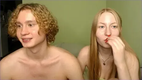 AliceStoneJhonyStone webcam model stream image