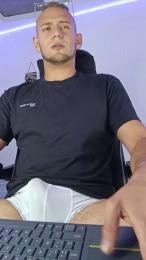 damon_baker0 webcam model stream image