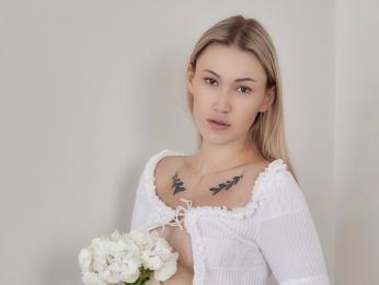 AliceKrossy webcam livejasmin model stream image