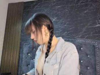 diosaa_golden webcam model stream image