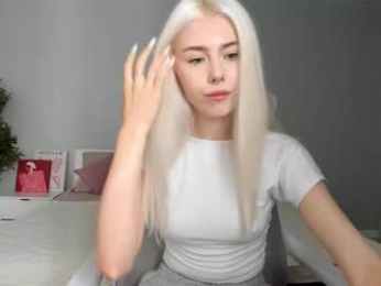 lama0 webcam model stream image