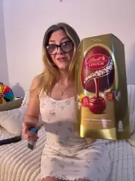 LillySpark201 webcam model stream image