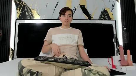 bunny_maxi webcam stripchat model stream image