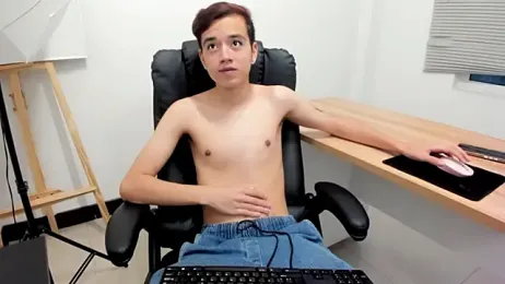 bunny_maxi webcam stripchat model stream image