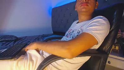 Charlir_cock_ webcam model stream image