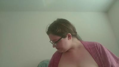 Hellshottest420 webcam model stream image