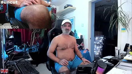 OnlineBossUK webcam model stream image