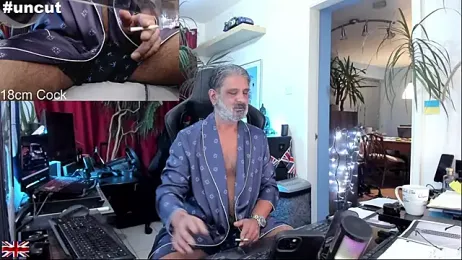 OnlineBossUK webcam model stream image