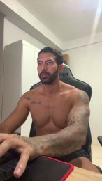 Saradoalto23 webcam model stream image