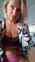 Trish_smile webcam model stream image