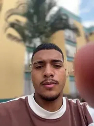 michel_g1 webcam model stream image