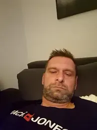 Mjn34 webcam model stream image