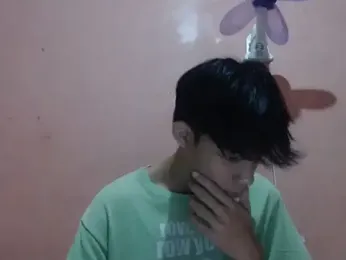 Kyoshi_19 webcam model stream image