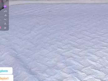 daisytaylor_ webcam model stream image