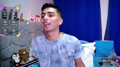 OwenBluee webcam model stream image