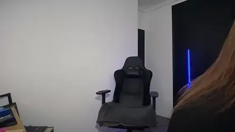 -KroshkaEnot- webcam model stream image