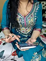 PRIYA_22 webcam model stream image