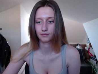 LUNAdream webcam model stream image
