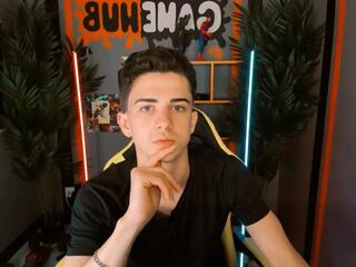 Larry Gothemy webcam model stream image