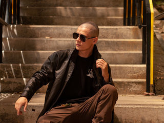 Anthoni Thompson webcam model stream image